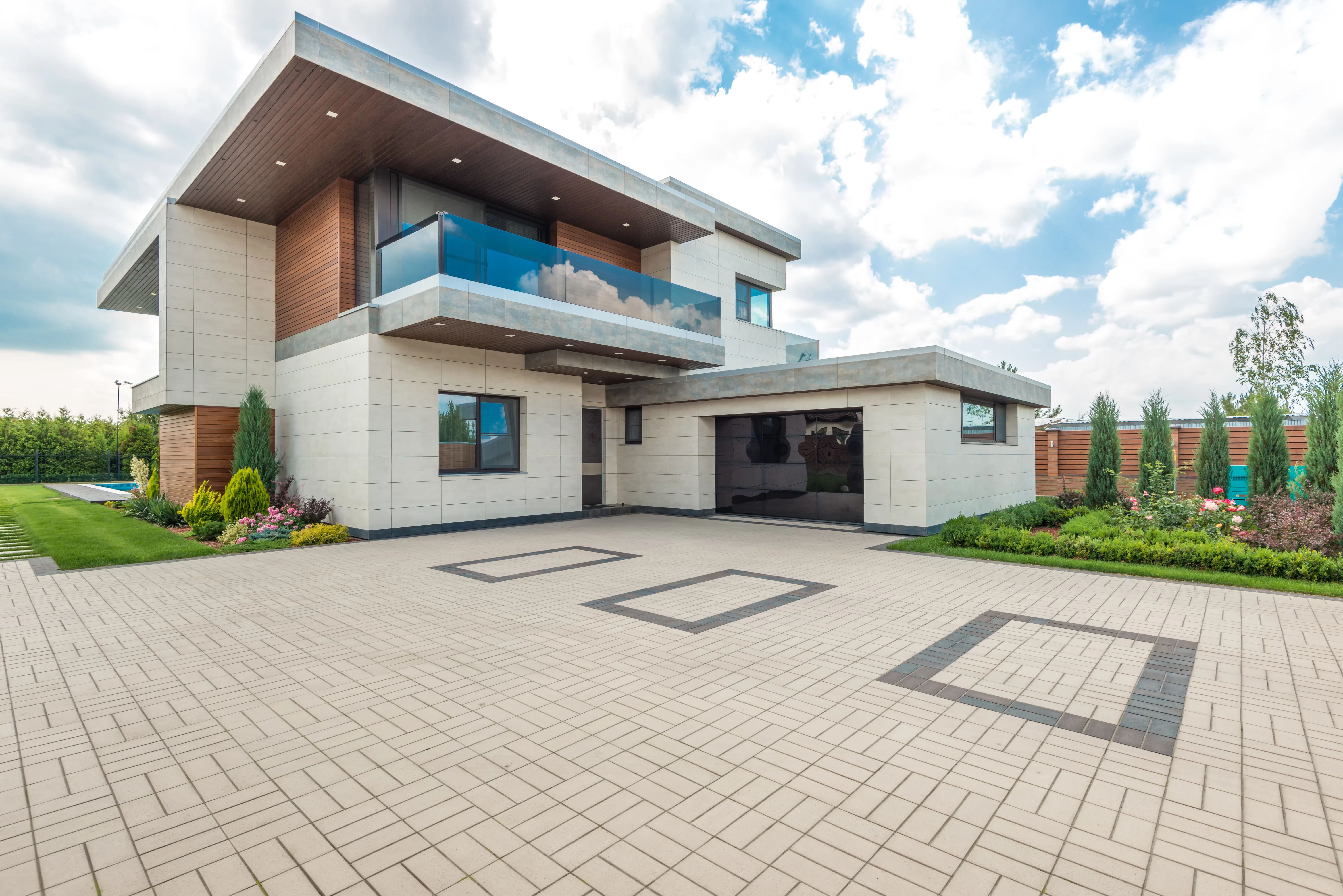 Residential garage door in Campbell